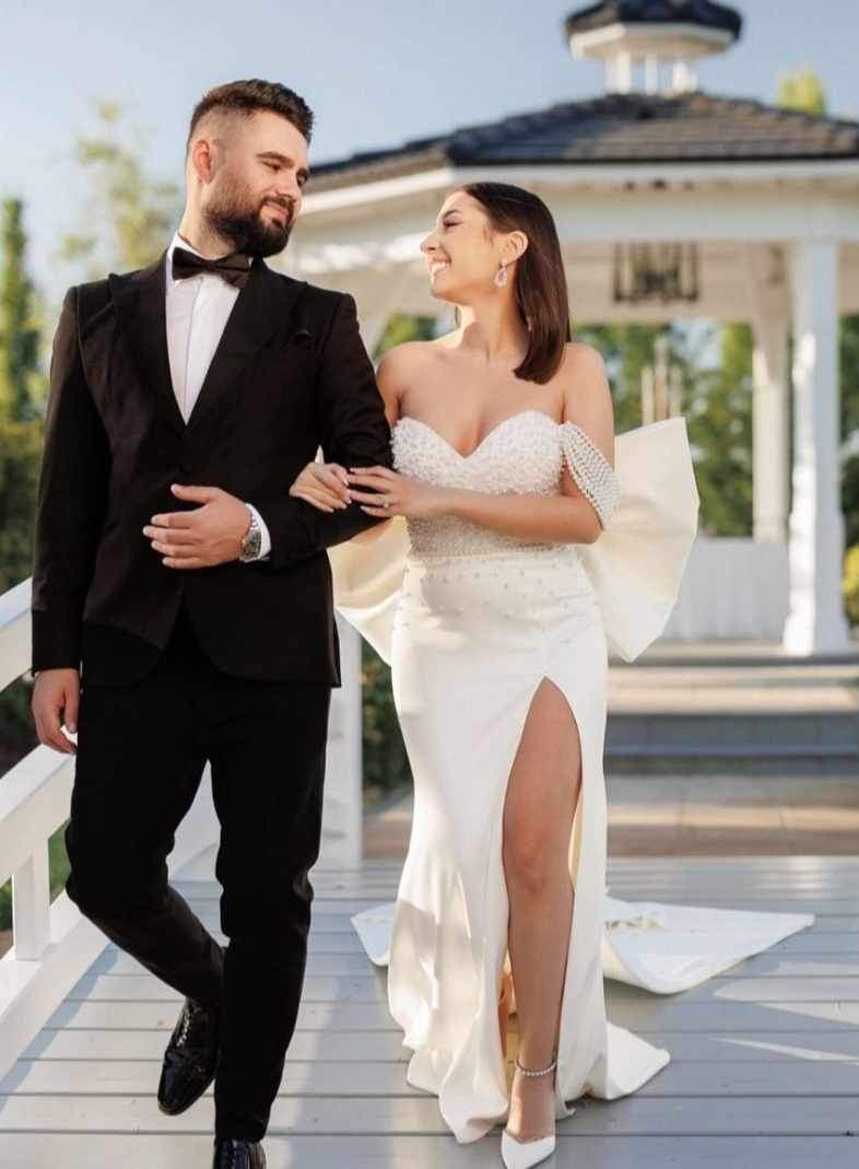 Nicole Cherry și soțul ei sărbătoresc șase ani de relație. Cele mai frumoase imagini de la cununia civilă