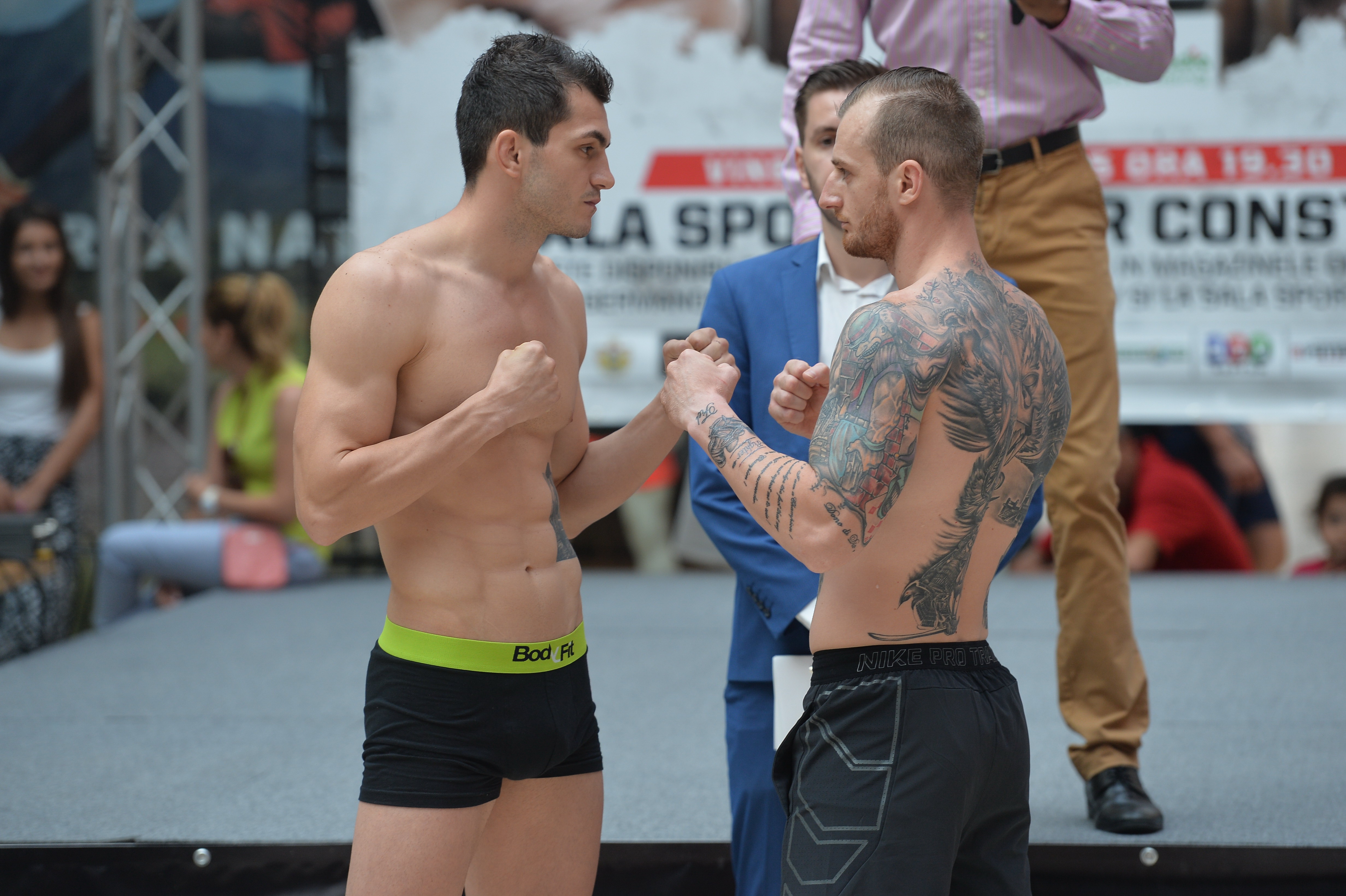 Luptătorii de la Superkombat Constanța au trecut cu bine de proba cântarului / GALERIE FOTO
