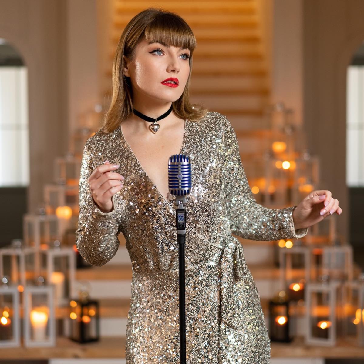 Ce a pățit Alexandra Ungureanu la un salon de înfrumusețare. Artista a rămas cu sechele