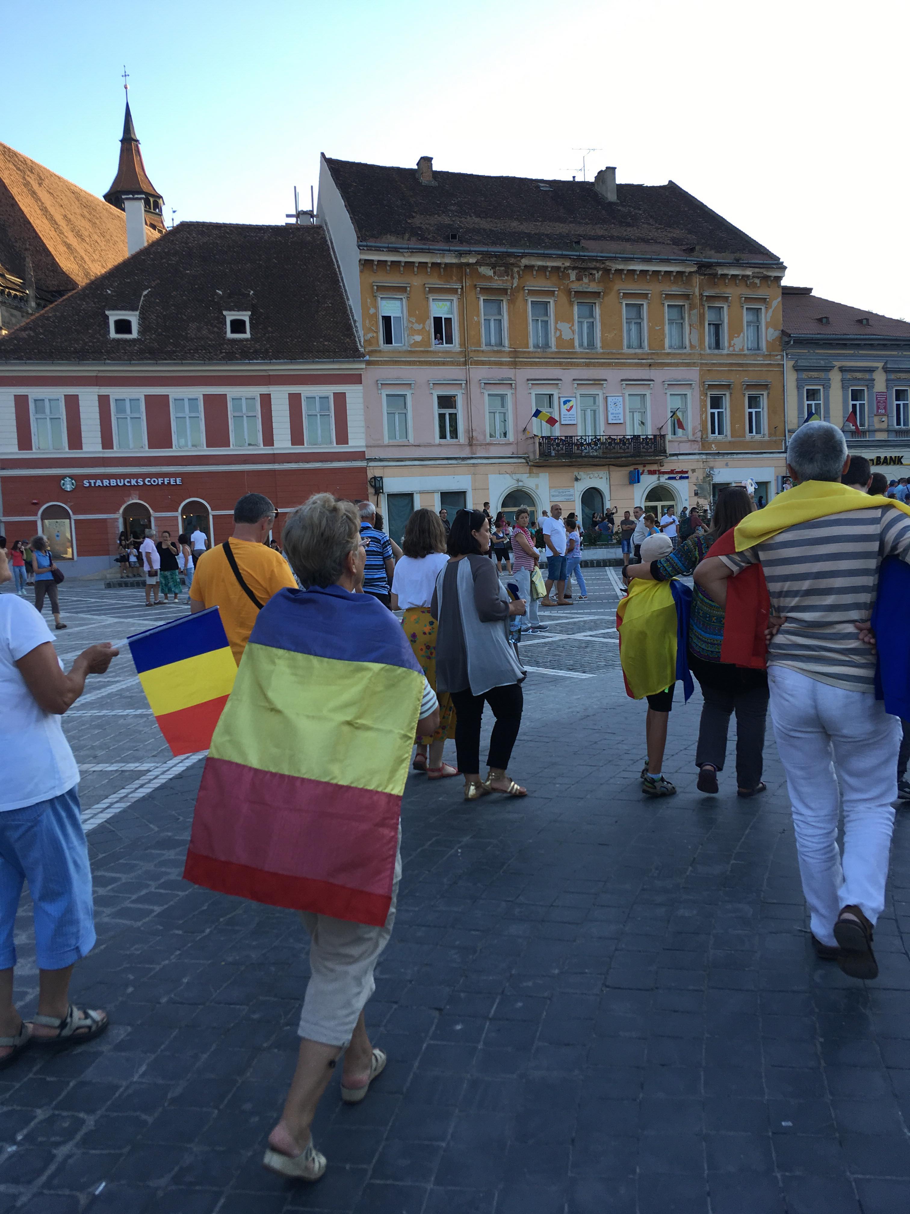 Manifestații de amploare pentru susținerea Mitingului Diasporei de la București în Sibiu, Braşov, Iaşi şi Bistriţa și Timișoara