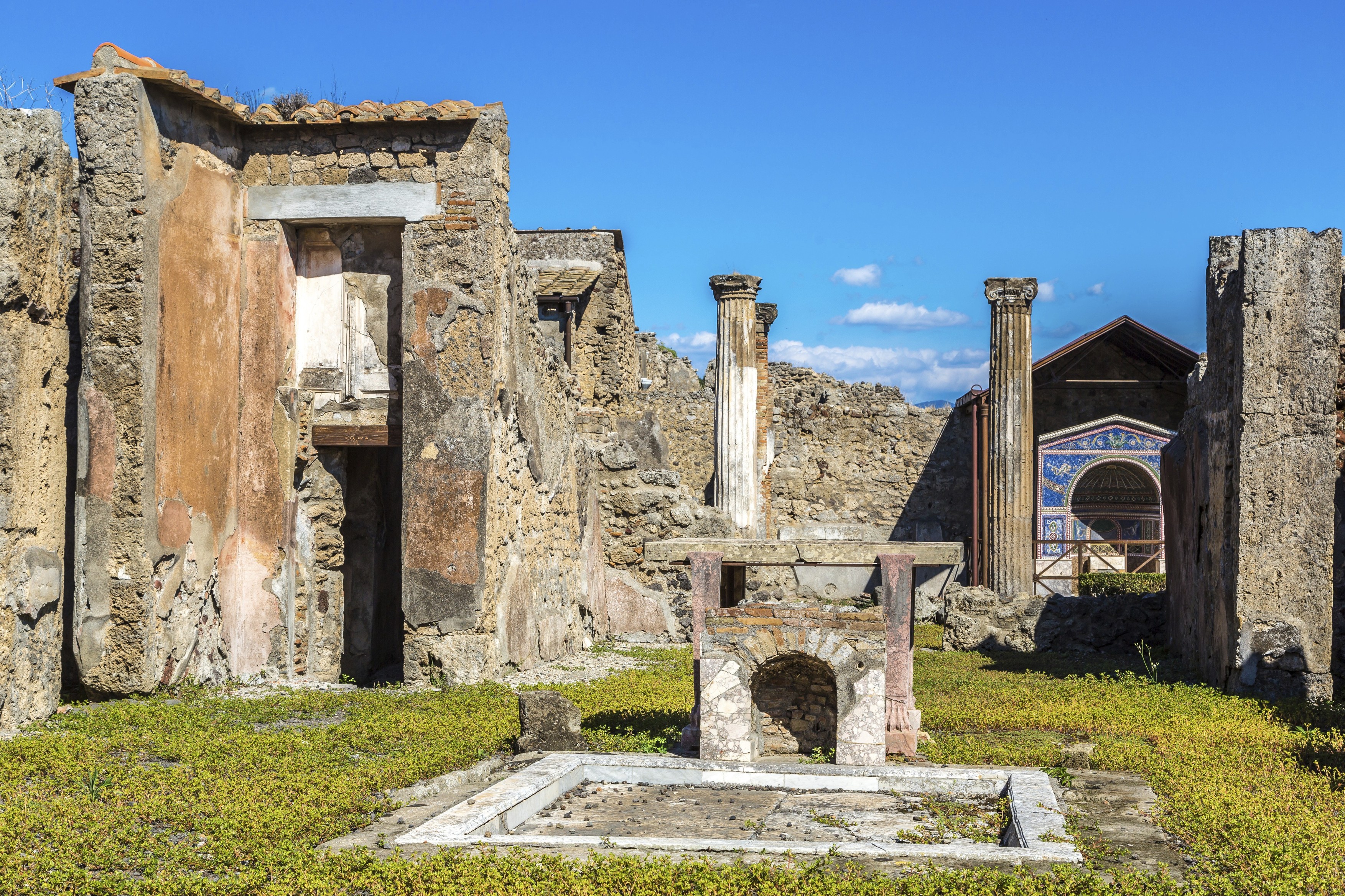 Pompei, misterul care dăinuie de aproape 2.000 de ani: orașul nu a fost uitat după erupția Vezuviului