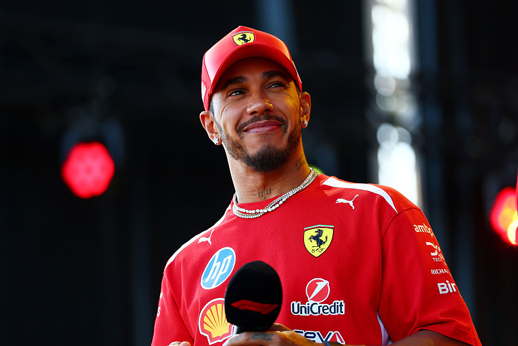 Fényűző luxus: Lewis Hamilton álomrandira vitte Kim Kardashiant – fotók
