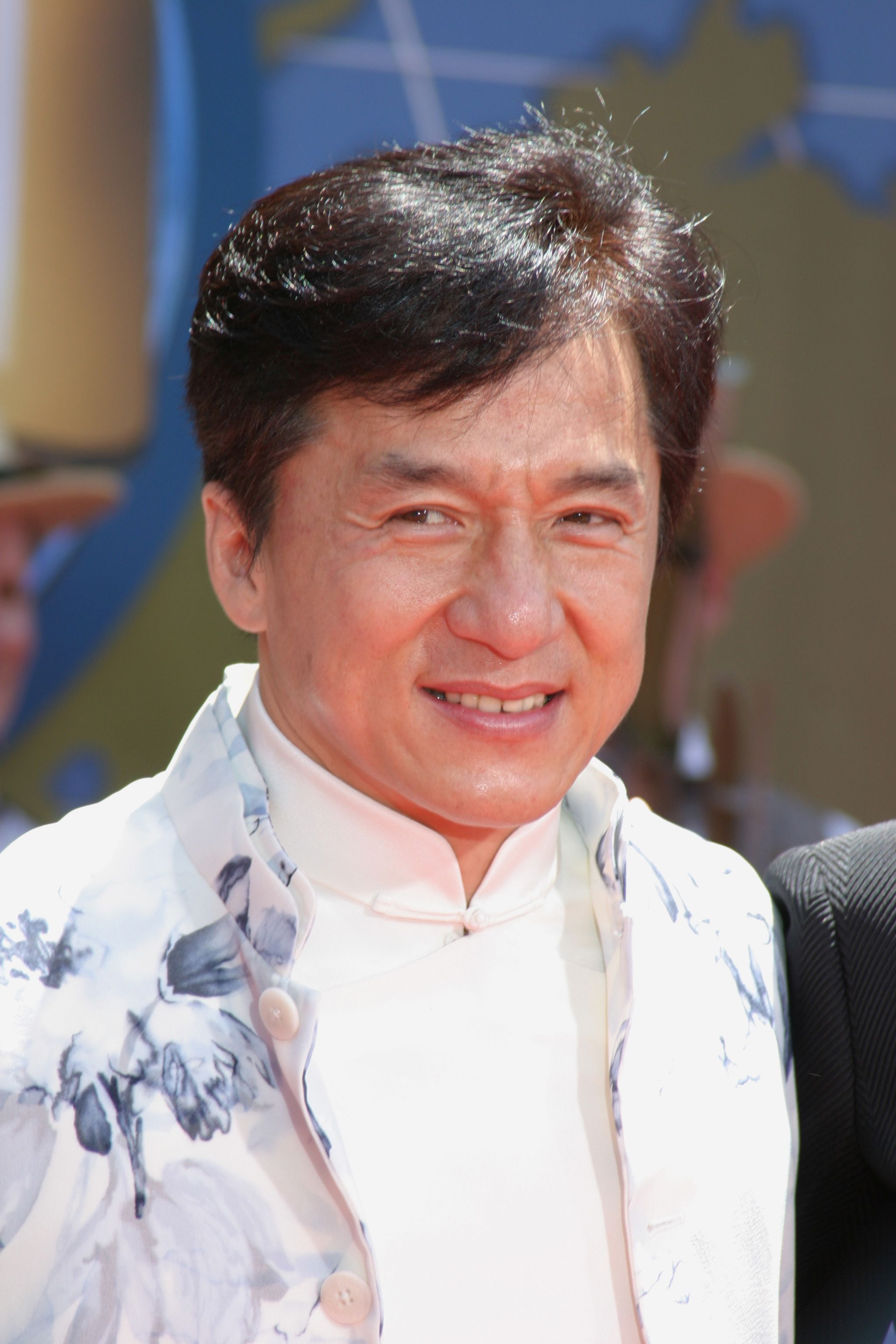 Jackie Chan a împlinit 70 de ani. Mesajul transmis de legendarul actor: „A fi capabil să îmbătrânești este un noroc”