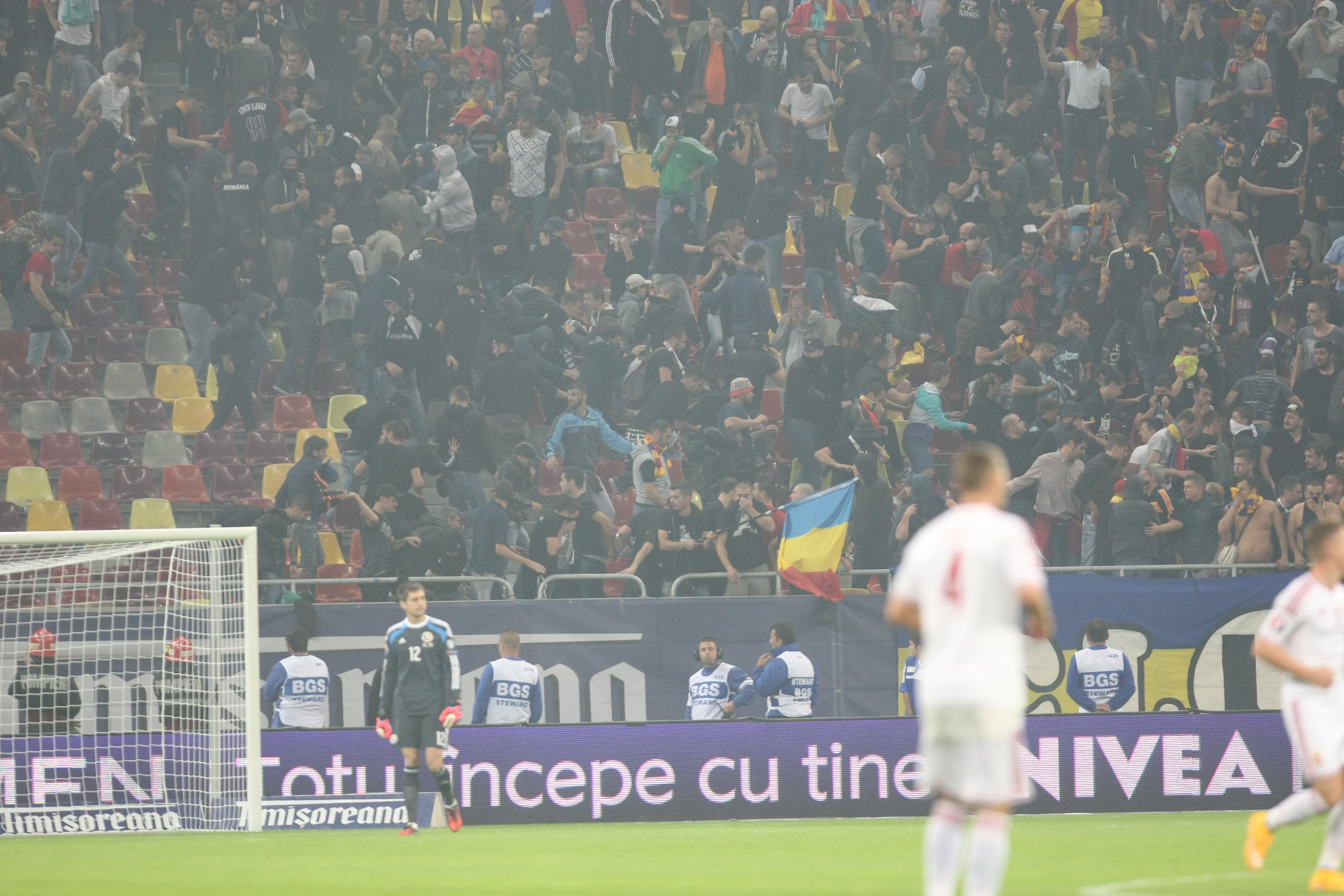 LIVE BLOG / FOTO&VIDEO. MECIUL ANULUI, ROMÂNIA - UNGARIA 1-1