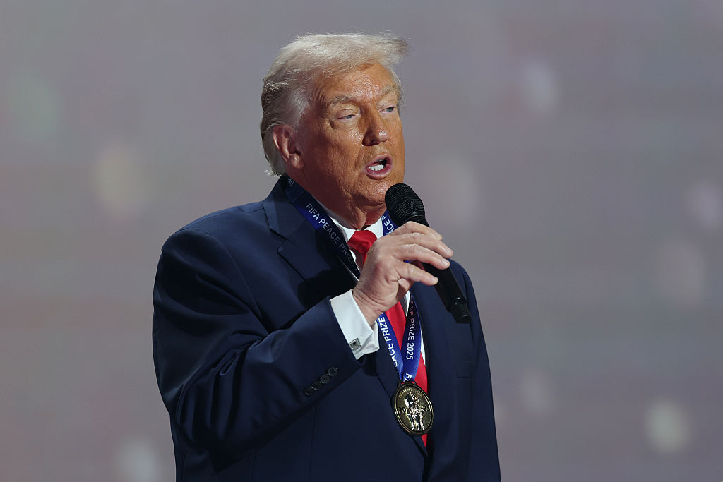 Keményen beszóltak az őrült tervet kieszelő Donald Trumpnak: „Ez szégyen”