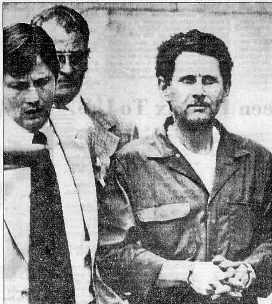 A kém, akit magára hagyott a magyar titkosszolgálat: az FBI címlapokon villogott az elfogásával