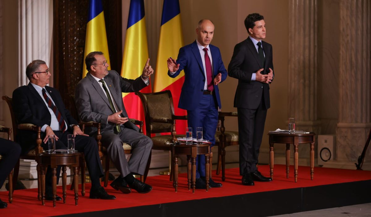 Concluzia lui Dan Negru după dezbaterea electorală de la TVR: „Cafteala prezidențială. Suntem mai proști decât animalele”