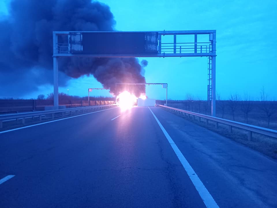 Șofer român de TIR salvat în ultima clipă din camionul care a explodat, în Ungaria: „M-am născut a doua oară” | VIDEO