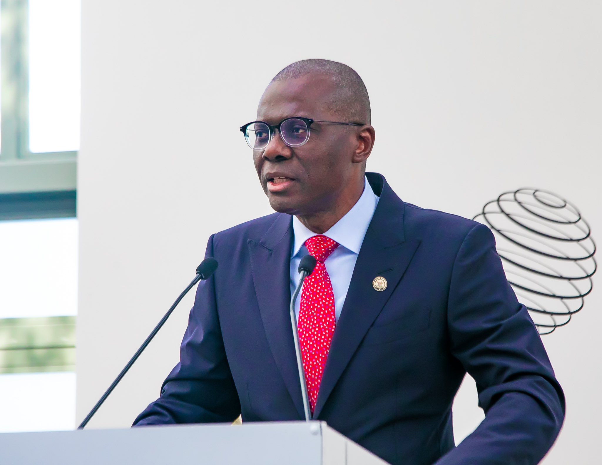 Sanwo-Olu inaugurates 204 housing units, seeks public, private partnerships