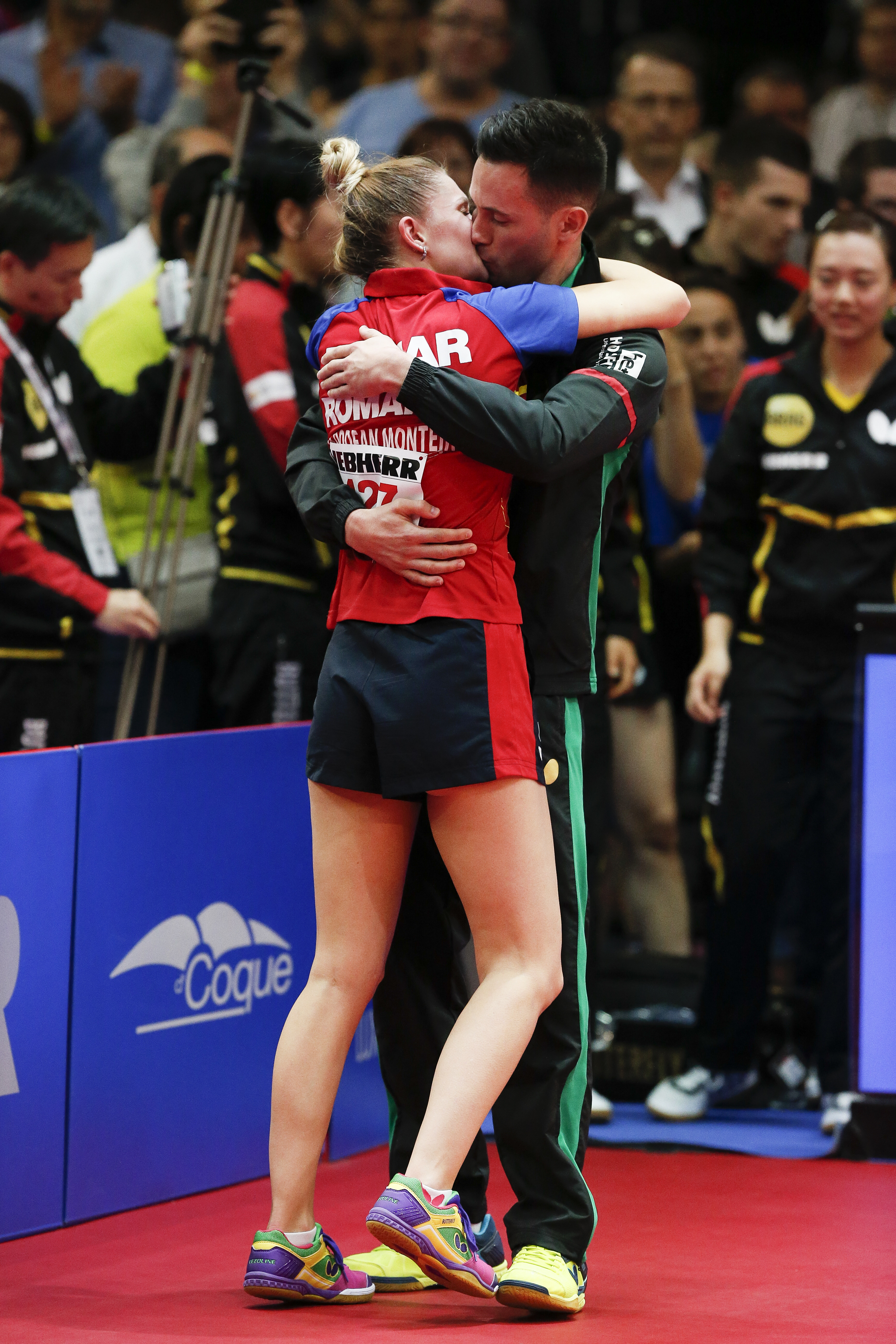 România a cucerit titlul la Campionatului European de tenis de masă! Finală de vis cu Germania. E al patrulea trofeu continental din istorie. Ce spune Eliza Samara | VIDEO