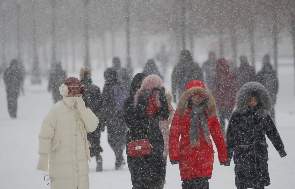 Moscova, afectată de cea mai puternică furtună de zăpadă din ultimii 70 de ani / GALERIE FOTO