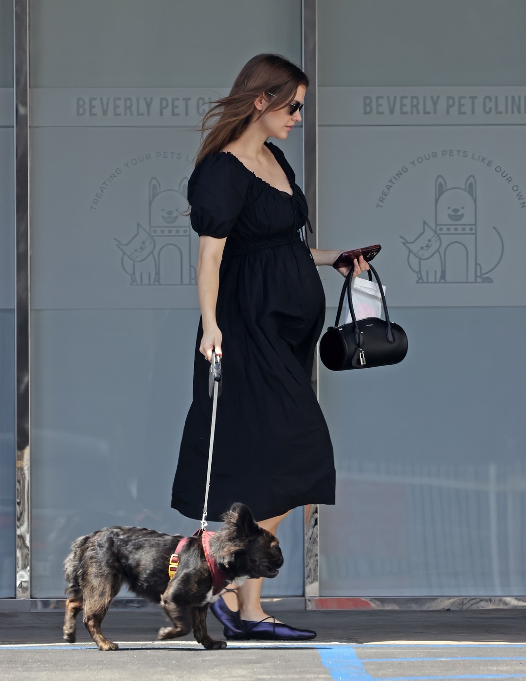 Új fotók készültek a várandós Palvin Barbaráról - Glamour