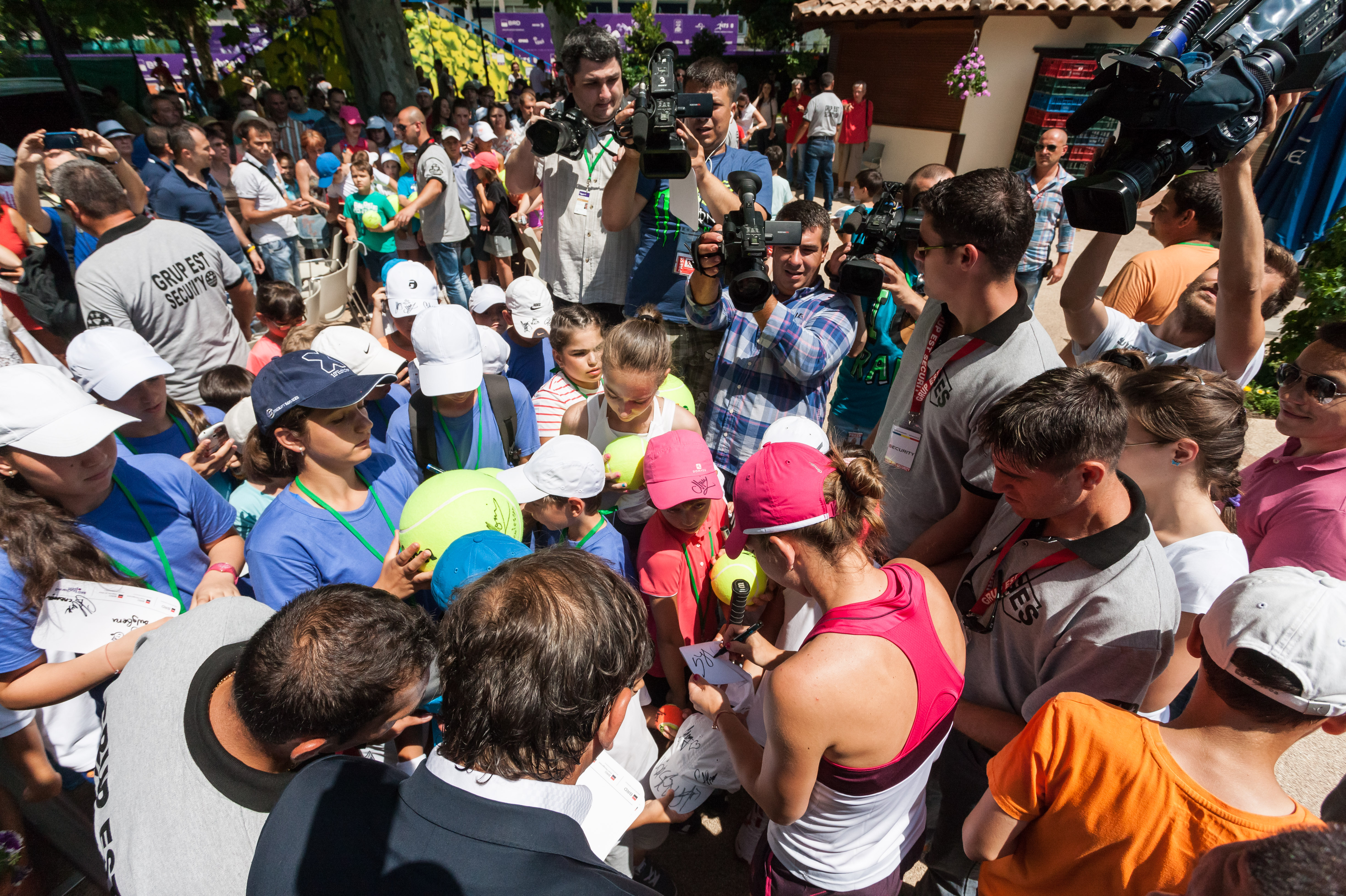FOTO / Veşti mari de la BRD Bucharest Open! Halep este complet refăcută!