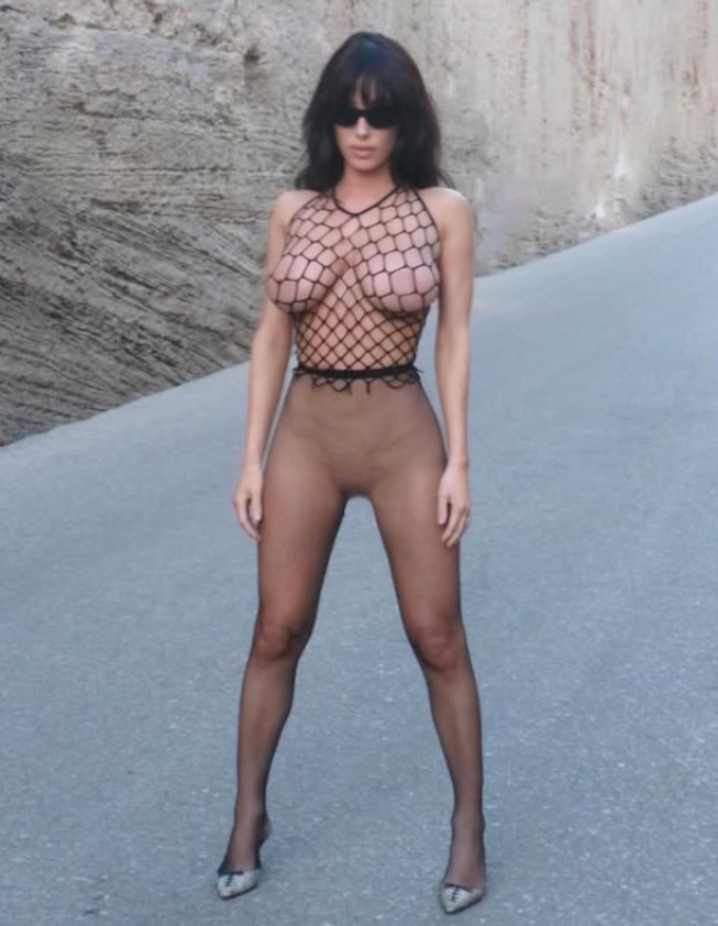 Bianca Censori a apărut din nou fără lenjerie intimă. Imaginile care au stârnit mari controverse