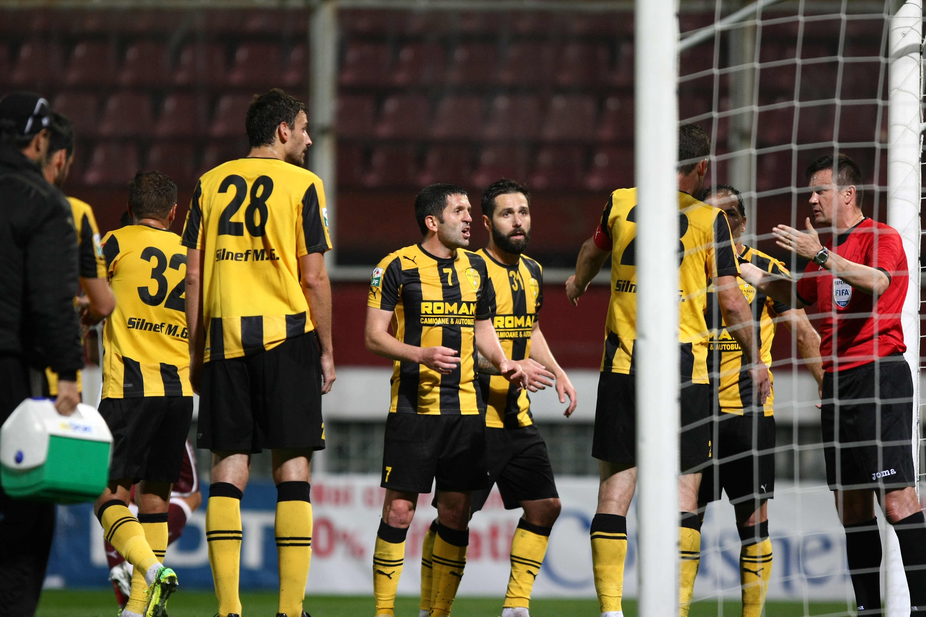 VIDEO&FOTO/ Rapid - FC Brașov 0-1. Giuleștenii se îndreaptă spre Liga a II-a