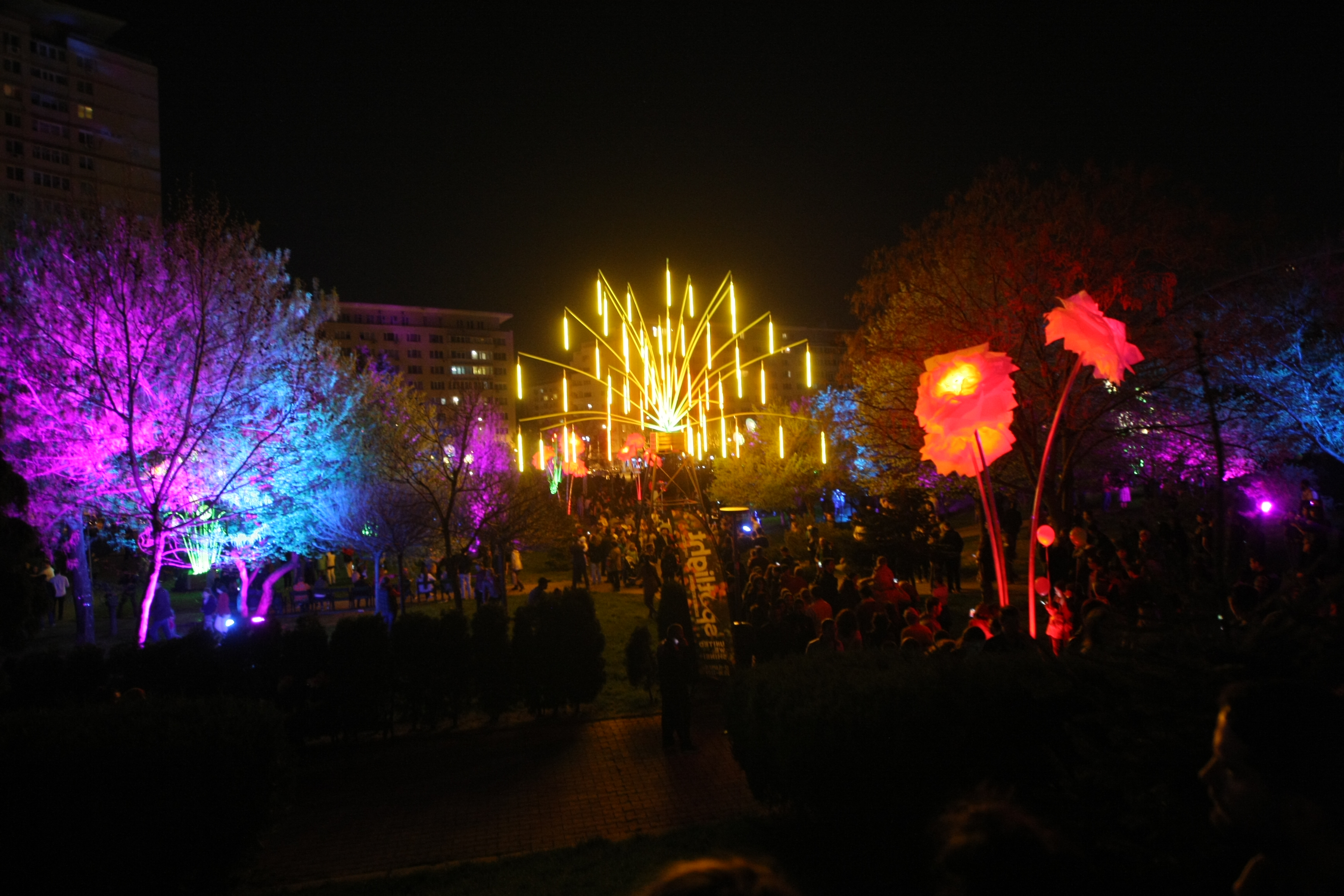VIDEO. Spotlight 2018 - Bucharest International Light Festival a început! Clădiri emblematice, incluse în premieră în proiect