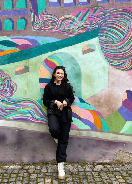 Fiica lui Teo Trandafir a urcat pentru prima dată pe podium: „Îmi doresc să vă arăt un pic mai mult cine sunt”. Ce sfat a primit Maia de la mama sa