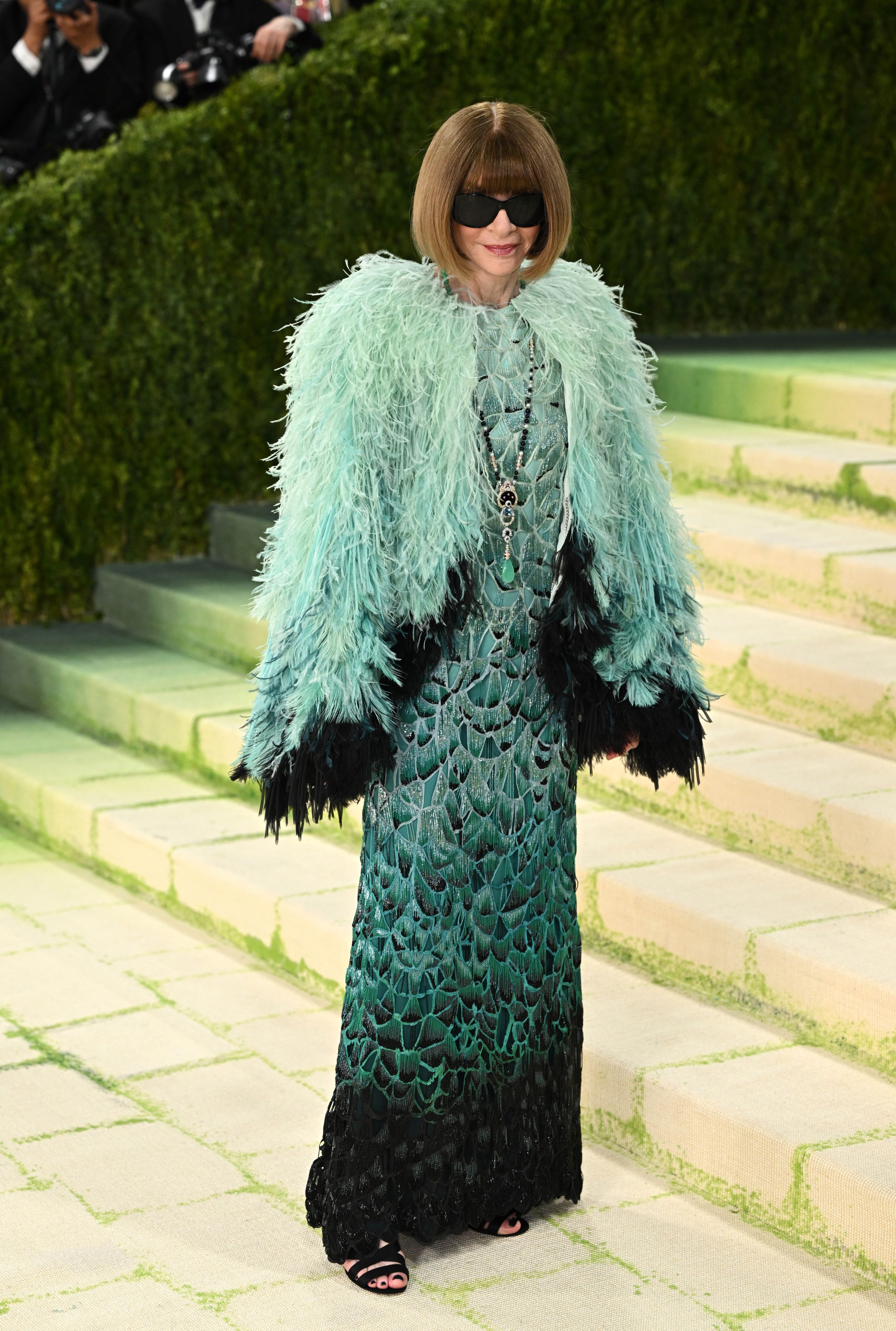 Vedete pe „covorul pietruit” la Met Gala 2026. De la rochii impresionante la alegeri controversate