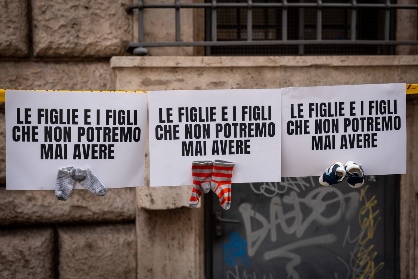 Italia interzice căutarea de mame surogat în străinătate: pedepse de până la 2 ani de închisoare