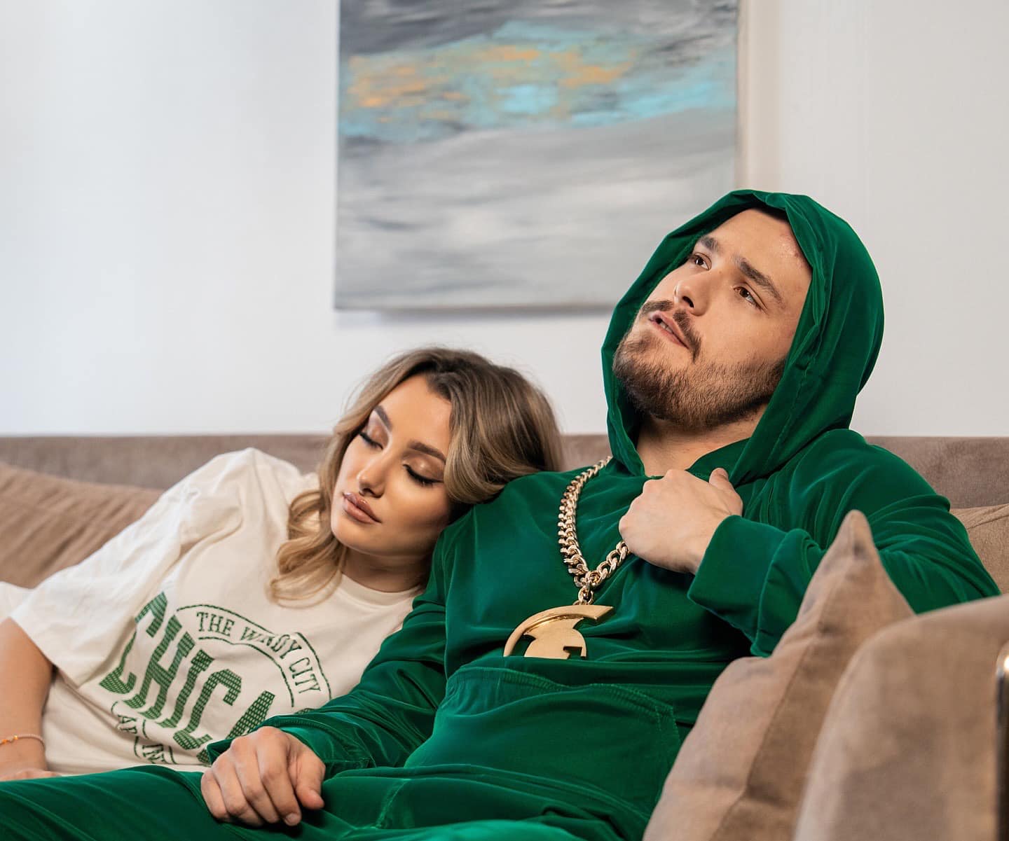 Daria, fiica lui Cătălin Crișan, debutează în televiziune. În ce serial de la Pro TV va putea fi văzută. „Suntem o echipă”