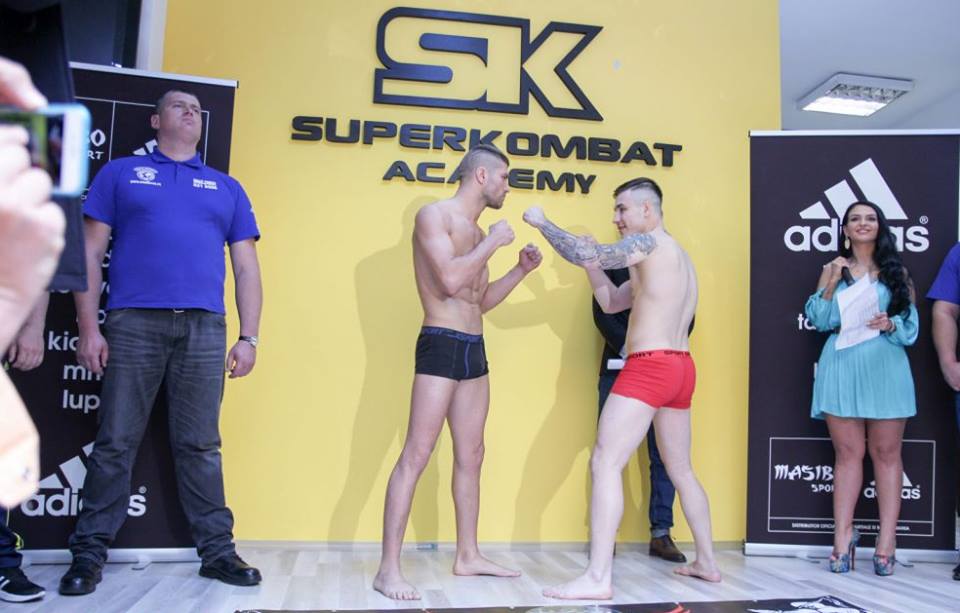 SUPERKOMBAT BUCUREȘTI: Luptătorii au dat proba cântarului în noua Academie Superkombat, lansată în prezența lui Remy Bonjasky | GALERIE FOTO
