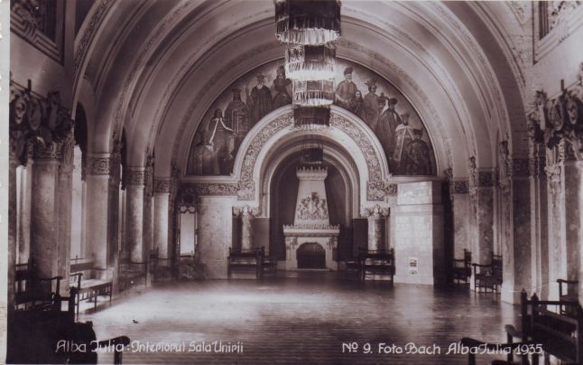 REPORTAJ: Istoria frumoasă, dar tristă a Sălii Unirii din Alba Iulia: de Centenar, închisă pentru restaurare
