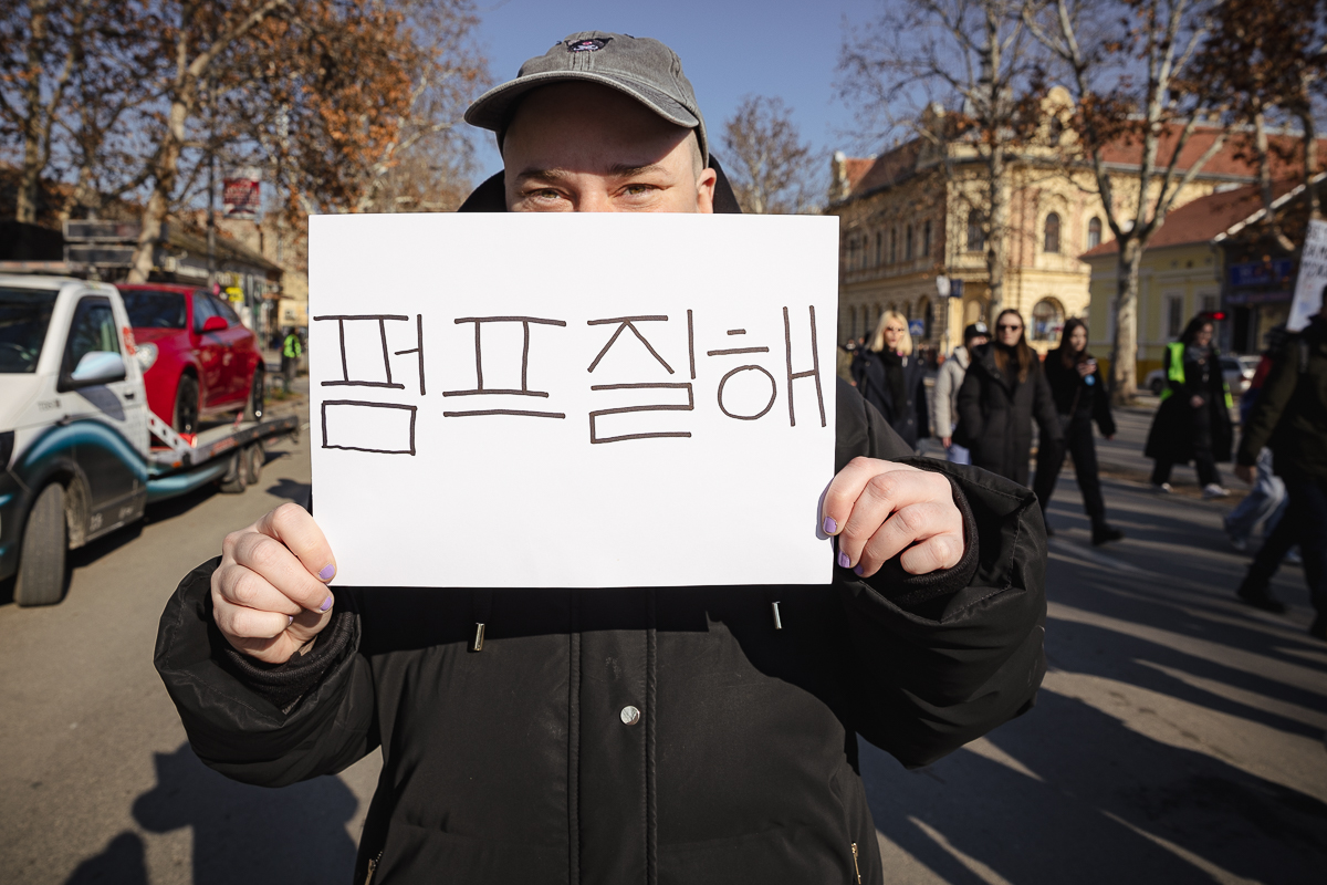 Culisele protestelor studențești care zguduie Serbia: „Sexul e mișto, dar ai încercat să i-o tragi sistemului?”