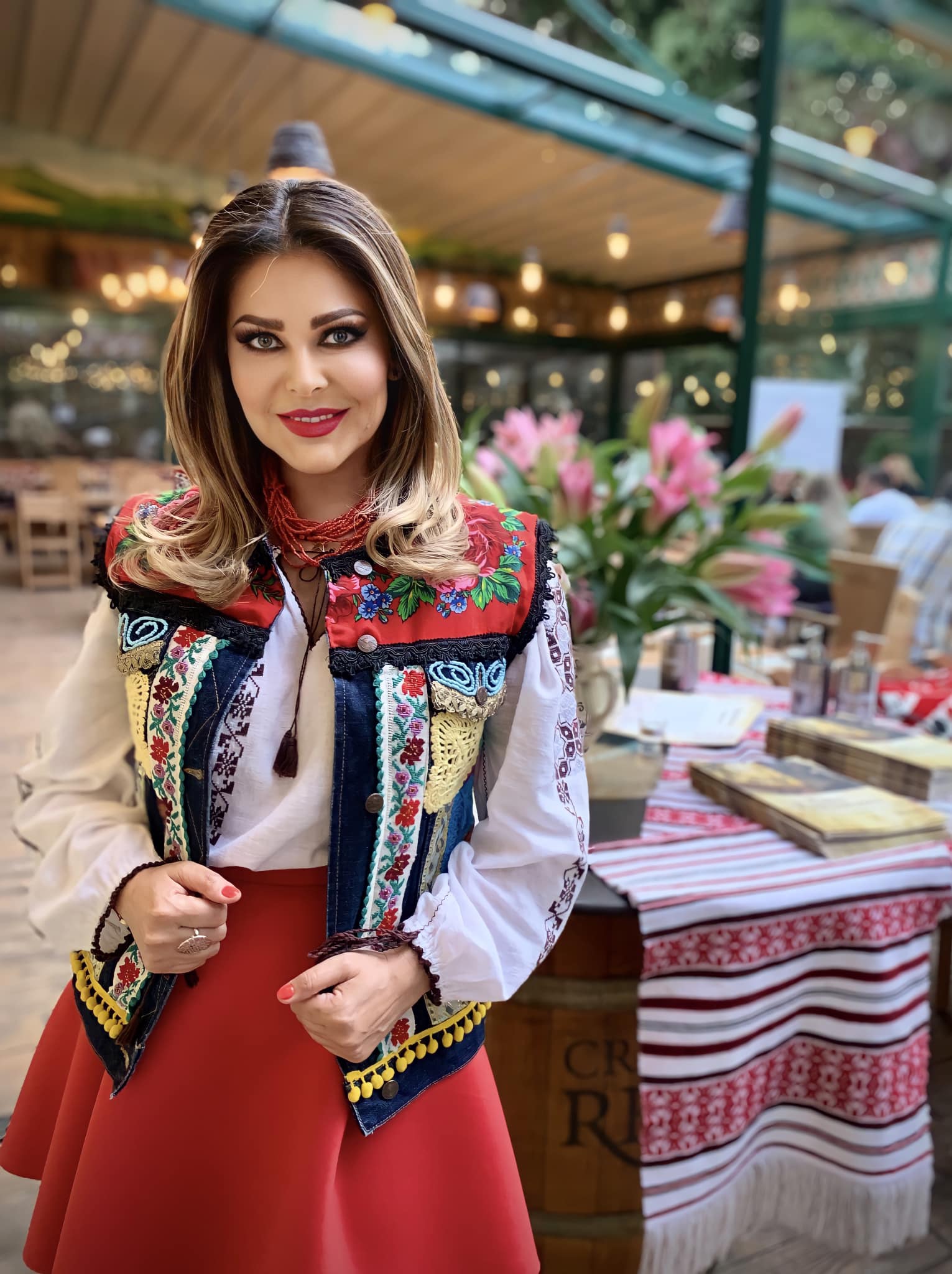 Miki de la K-pital, despre nunta cu Răzvan Constantinescu. S-au cununat civil în urmă cu 3 ani. „Nu se știe ce vremuri vin”