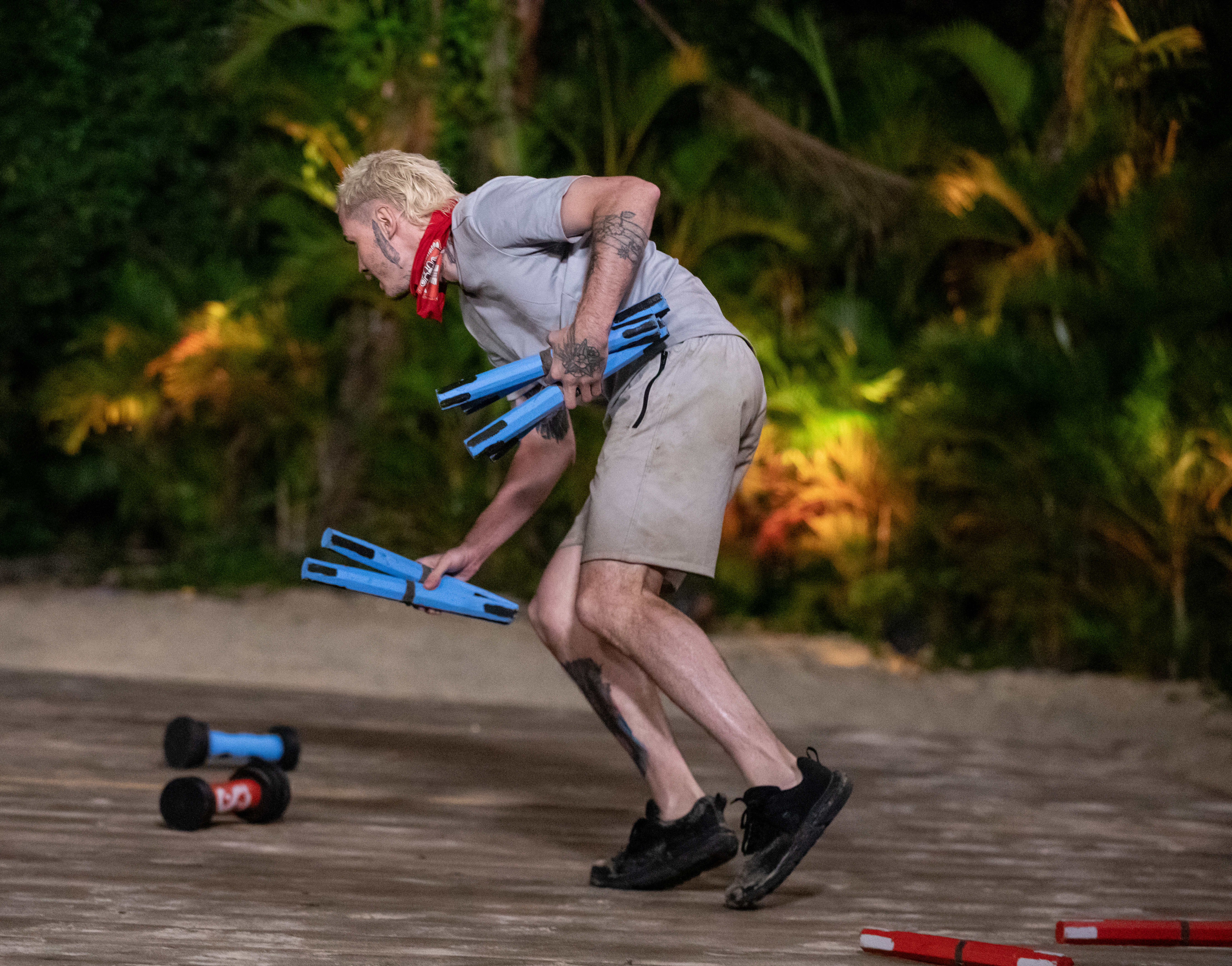 De la Survivor, pe scena Eurovision România 2026: „Am făcut foamea în junglă”. Cum sună melodia „Dor”, de la HVNDS