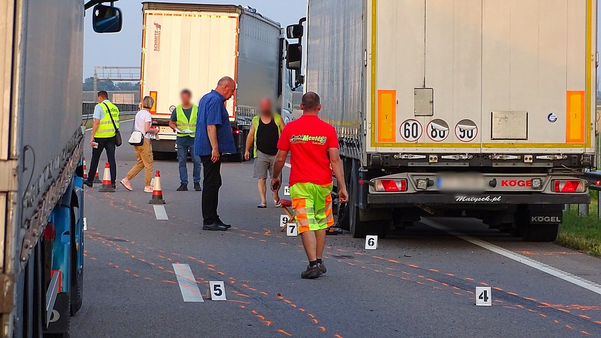 Un șofer român de TIR a ucis un al camionagiu, care coborâse din cabină ca să ajute un coleg, pe o autostradă din Ungaria