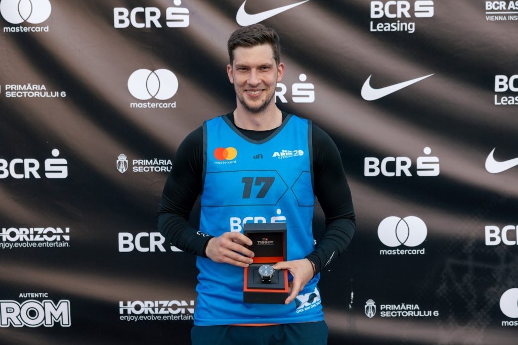 Peste 2000 de oameni au făcut sport la BCR Sport Arena Streetball, în Parcul Drumul Taberei