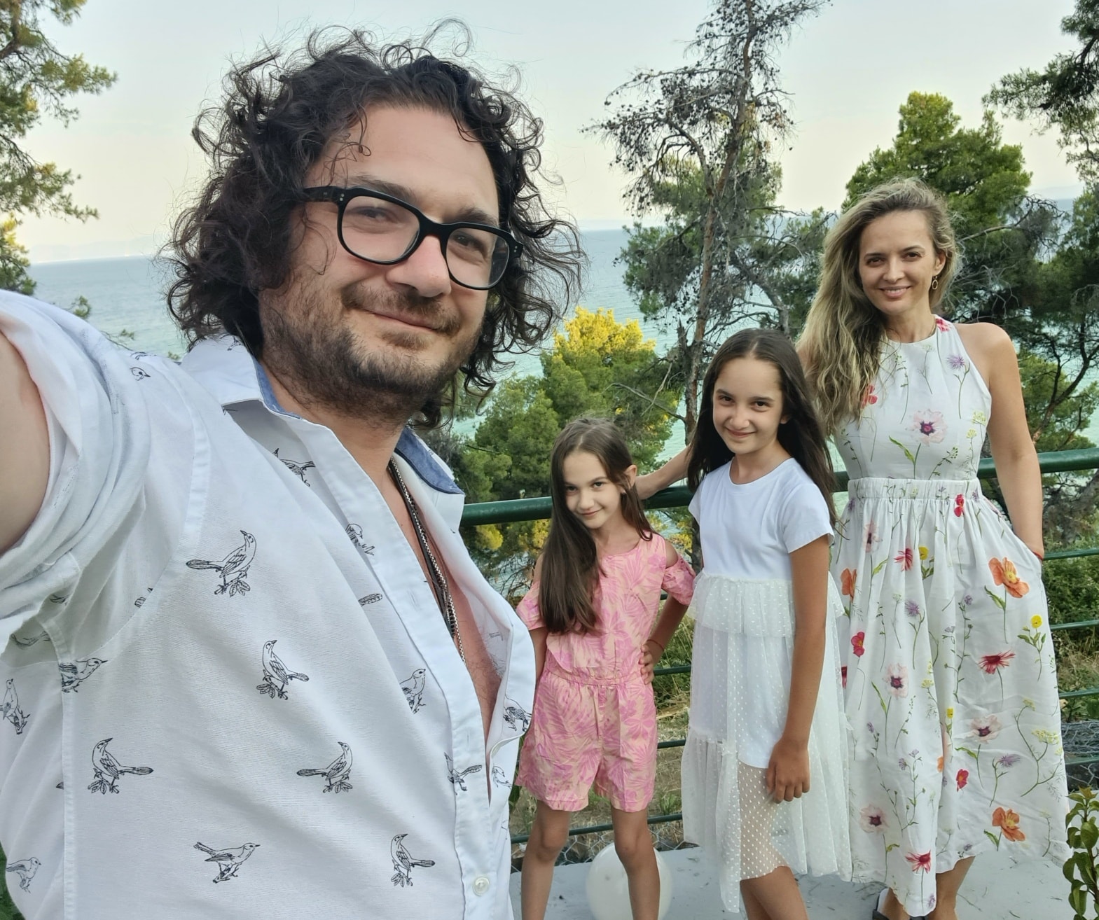 Florin Dumitrescu i-a recunoscut soției prin ce trece după demisia de la „Chefi la cuțite”: „Ghinioanele au cam stat pe geaca noastră”