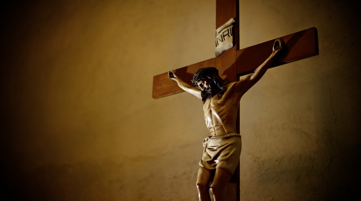 Ha nem látnánk, el se hinnénk: anime kabalafigurája lett a katolikus egyháznak