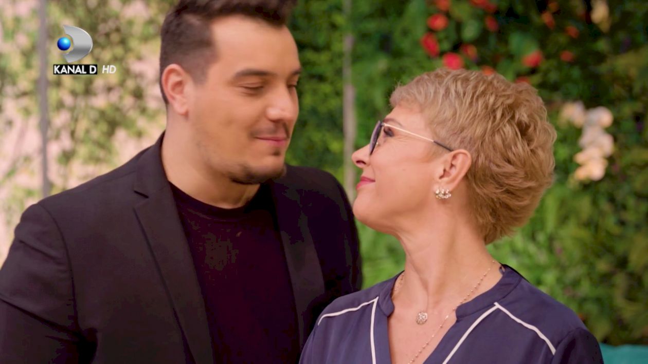 Teo Trandafir, deranjată de Jador când l-a avut invitat în emisiunea ei. Gestul manelistului nu i-a picat bine prezentatoarei: „De ce să faci așa?”