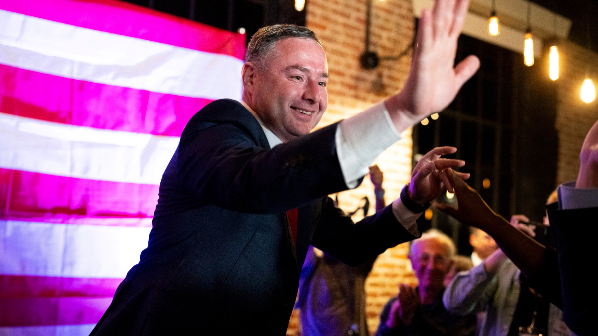 Eugene Vindman, unul dintre gemenii ucraineni „care l-au înfuriat pe Trump”, a fost ales în Congresul Statele Unite
