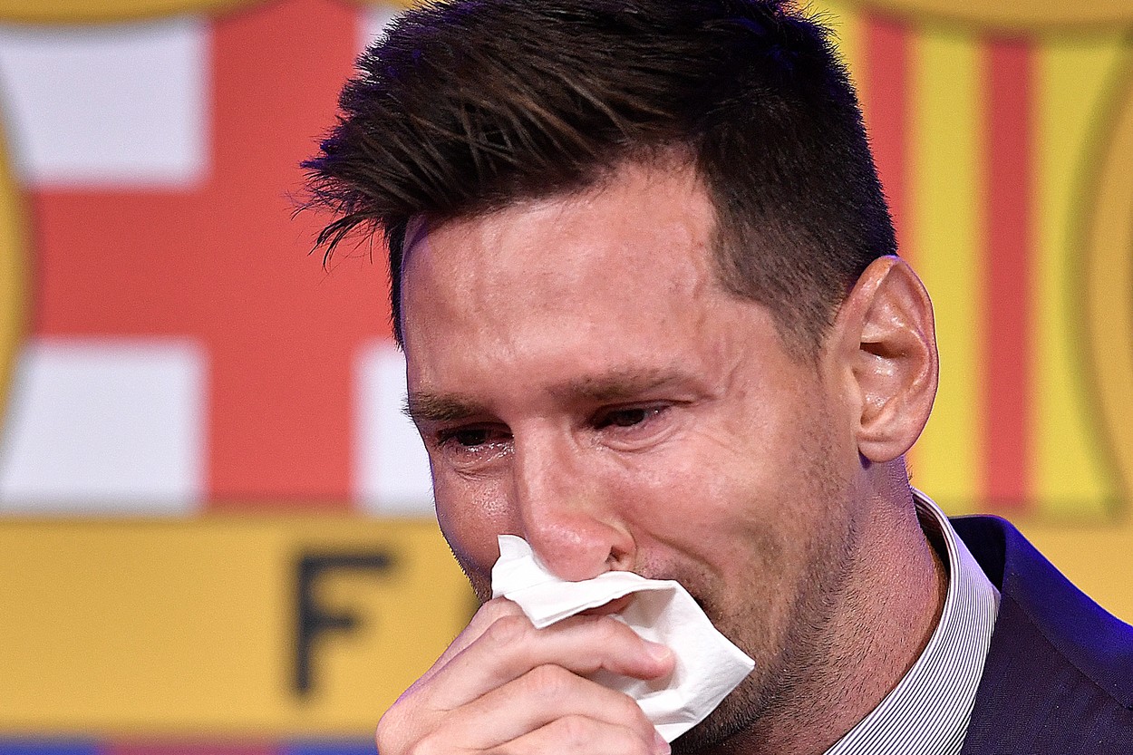Lionel Messi, în lacrimi la despărțirea de FC Barcelona. „Nu sunt pregătit pentru asta”