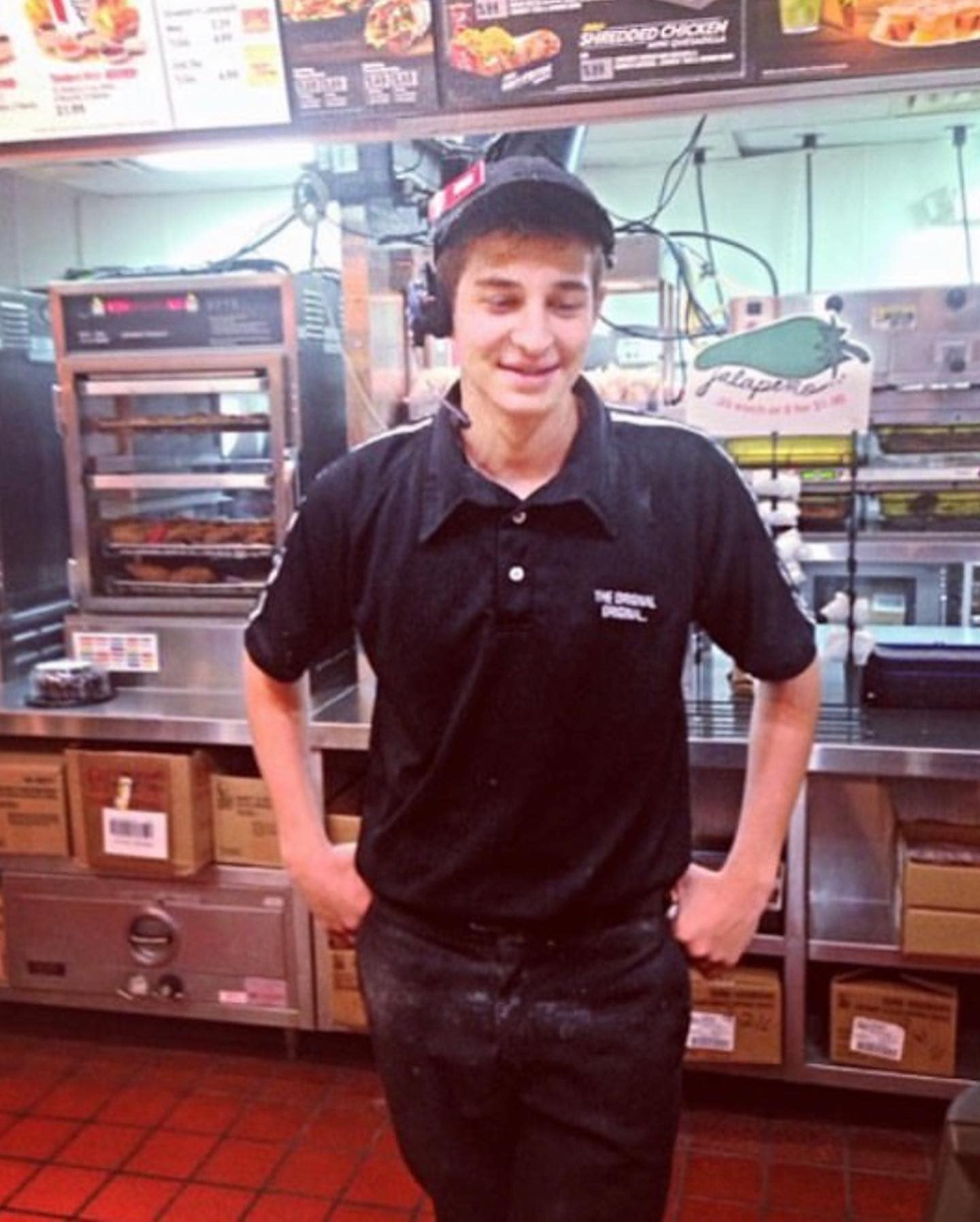 Cine e Sebastian Ghiorghiu, tânărul român devenit milionar în America. A început să muncească de la 16 ani, la fast-food