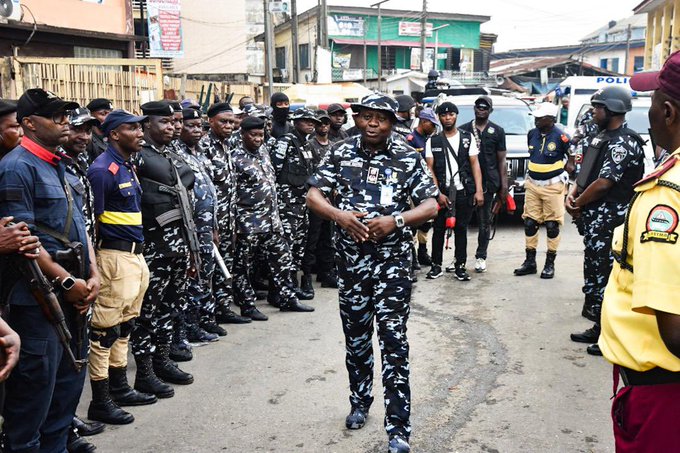 Police conduct midnight raid in Oshodi, Anthony, arrest 43 suspects