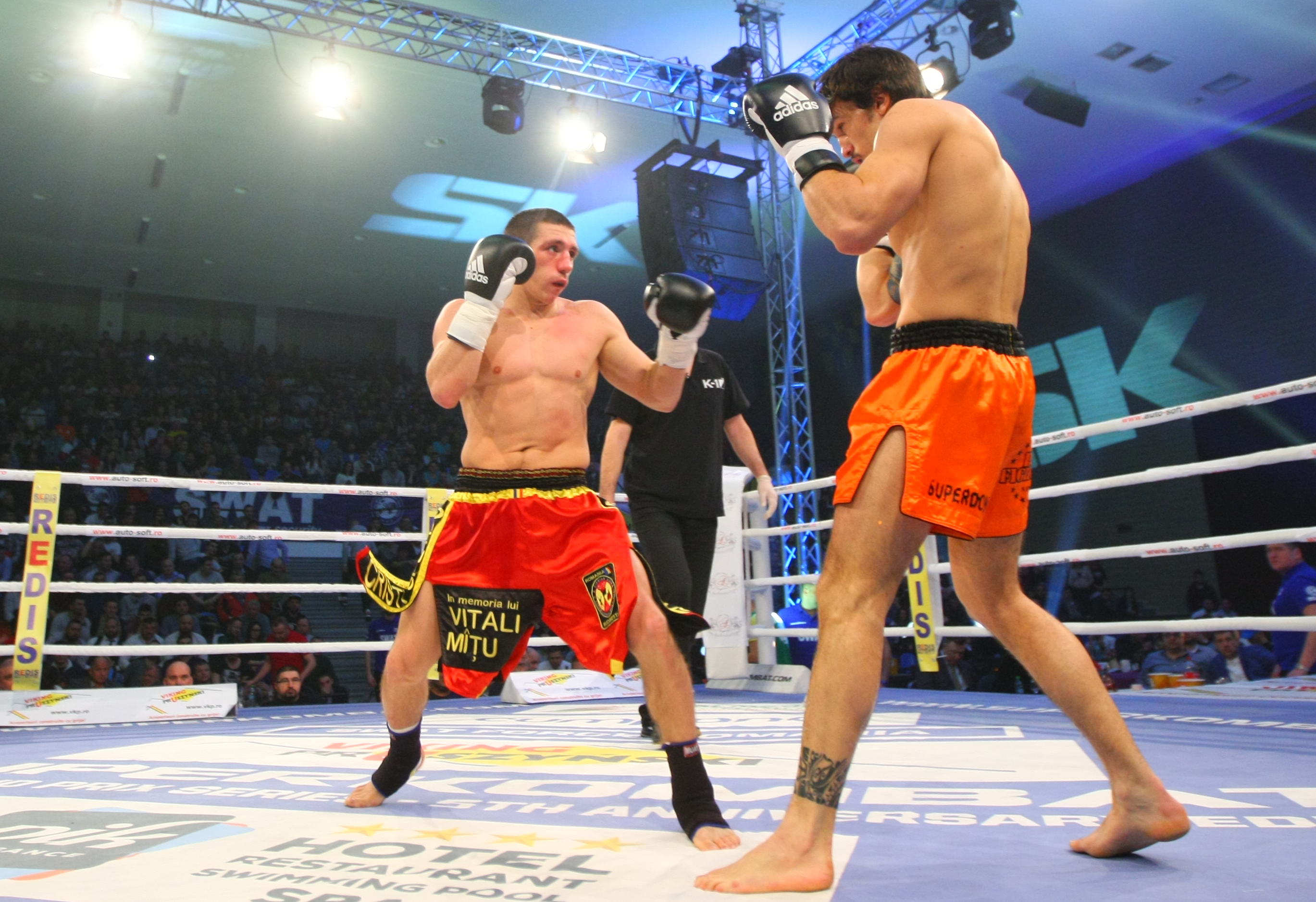 Meciul în urma căruia Amansio Paraschiv a devenit campion mondial Superkombat New Heroes! VIDEO& FOTO