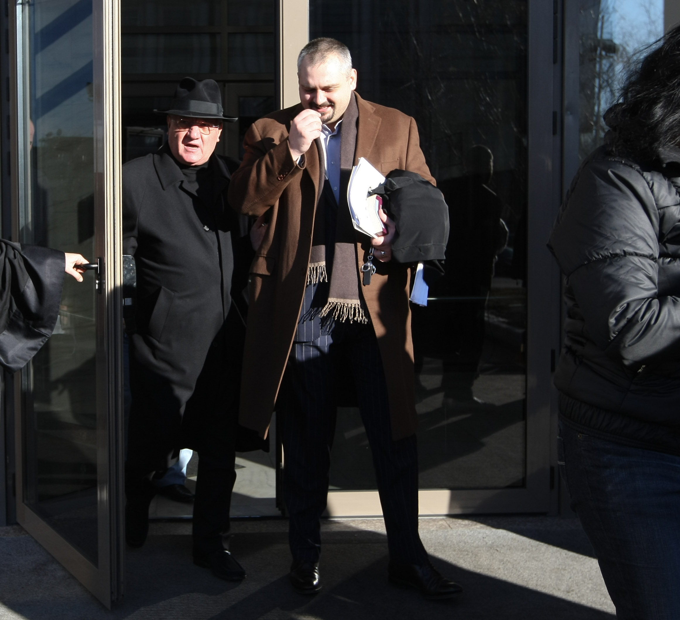 Dumitru Dragomir și Mircea Sandu, chemați iarăși la tribunal, să dea cu subsemnatul în dosarul dezafilierii Craiovei / GALERIE FOTO
