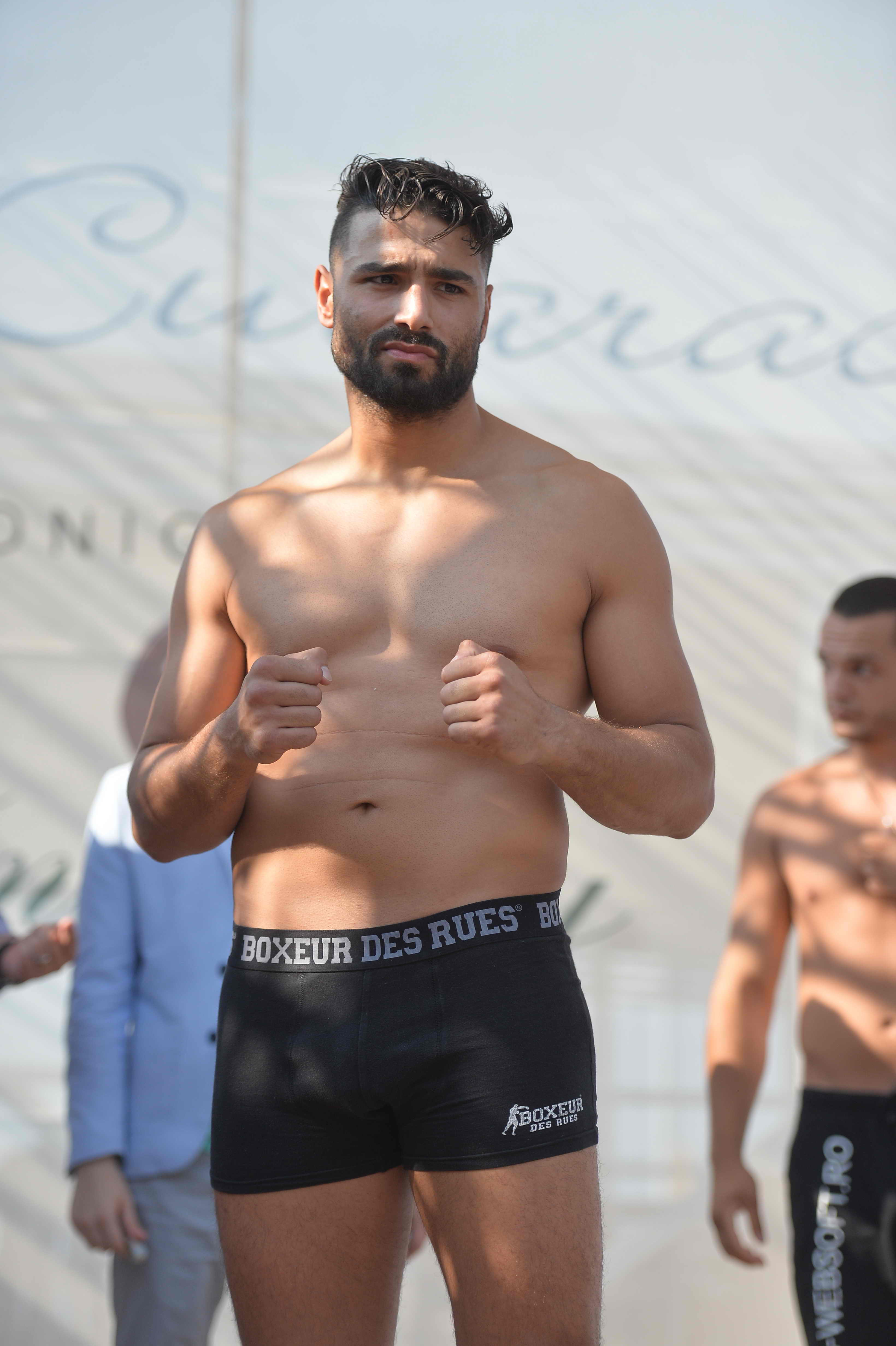 Luptătorii de la Superkombat Mamaia au trecut cu bine de proba cântarului / GALERIE FOTO