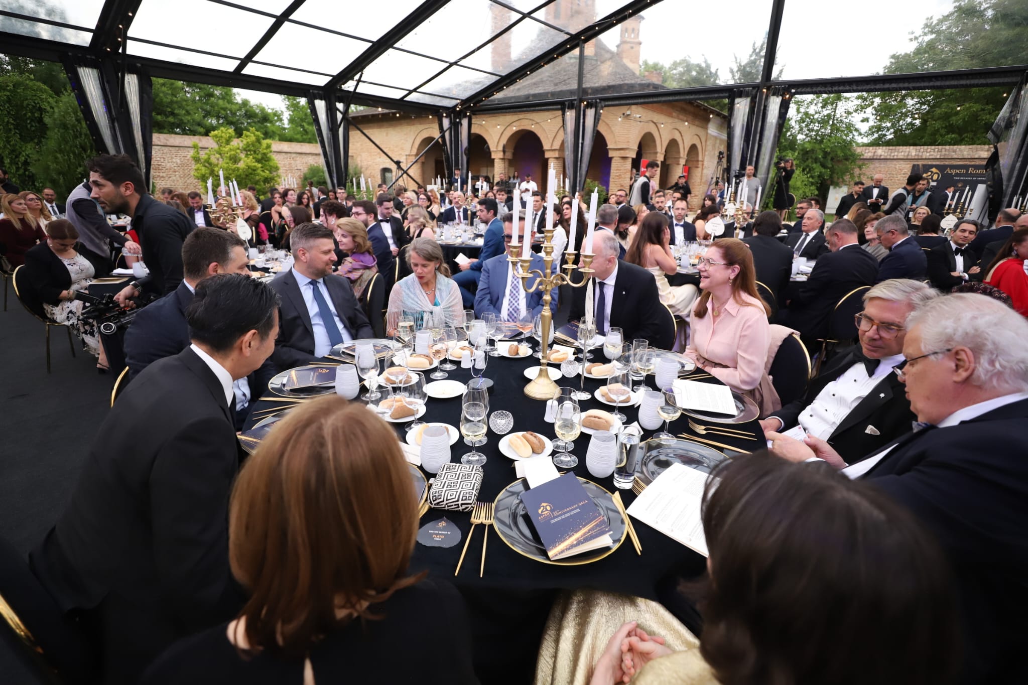 Institul Aspen România celebrează 20 de ani la Gala Aniversară Aspen 2026: personalități din mediul de afaceri și lumea politică, prezente la eveniment