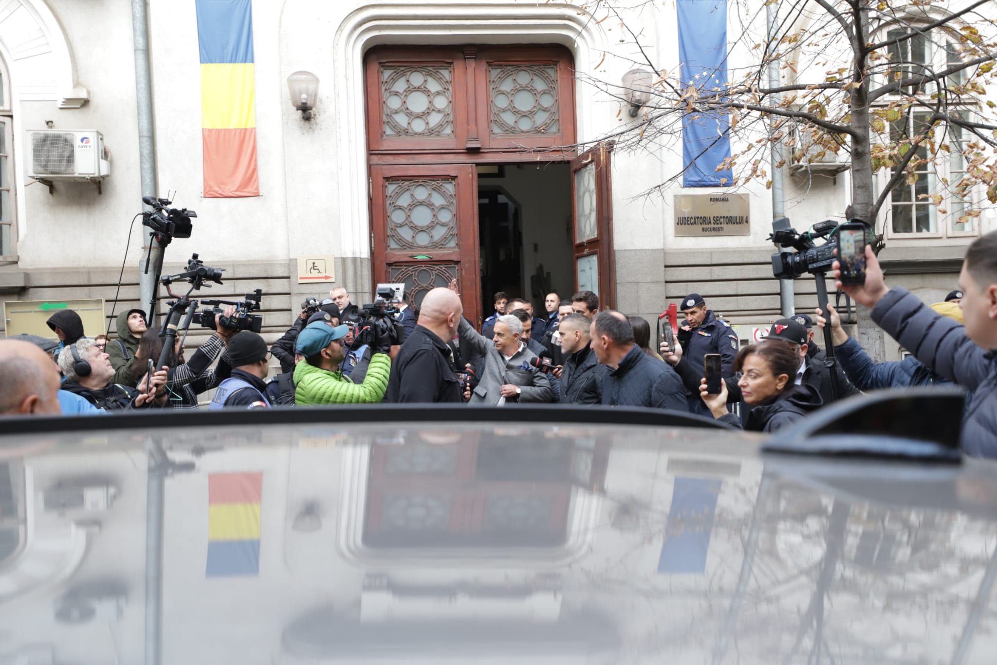 Călin Georgescu acuză înaltă trădare după mobilizarea rezerviștilor: „Nu mor caii când vor câinii. Ați pierdut lupta cu istoria”