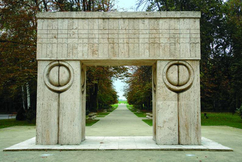 Ansamblul „Calea Eroilor”, realizat de Brâncuși la Târgu Jiu, și Frontierele Imperiului Roman-Dacia, incluse în Patrimoniul UNESCO. Ciolacu: Oportunitate de a atrage vizitatori