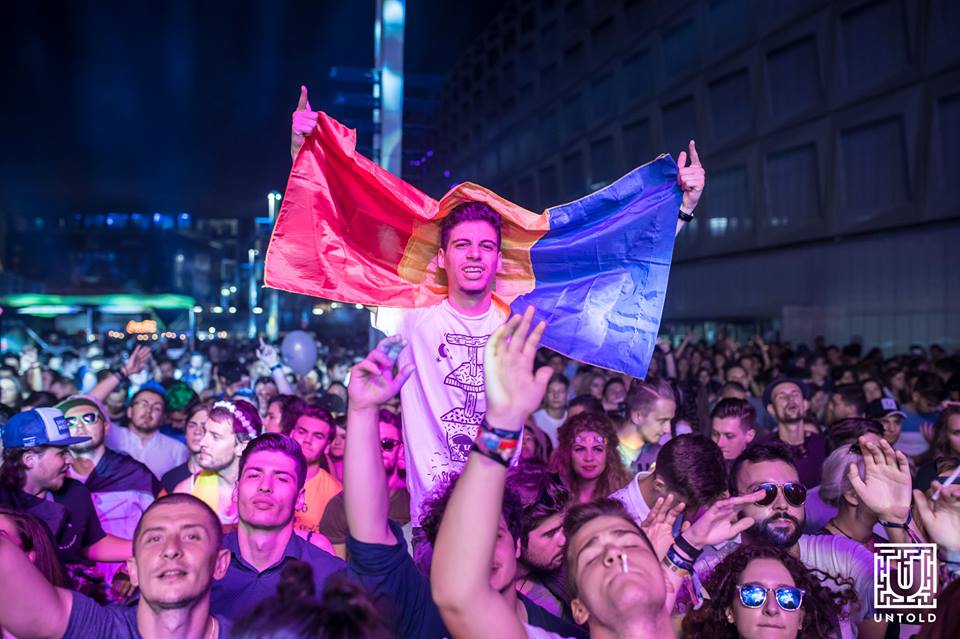 Untold 2016 | Armin van Buuren a făcut senzație în a treia zi de festival: a mixat până la 7 dimineața!