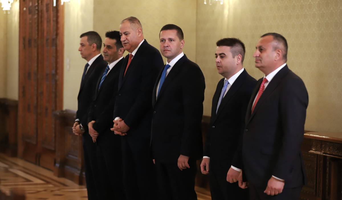 Consultări tensionate la Cotroceni după căderea Guvernului Bolojan: PNL și USR refuză orice alianță cu PSD