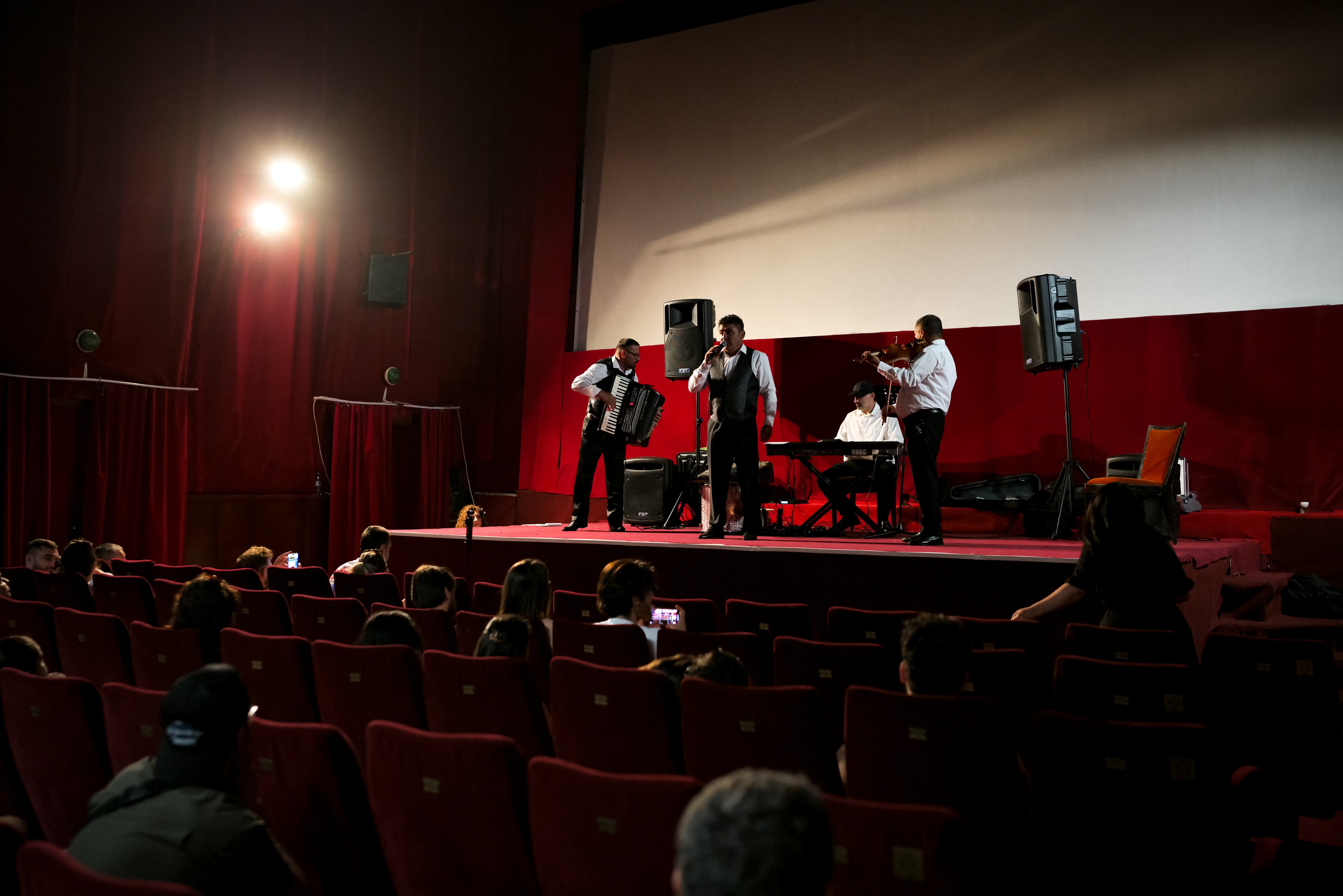 Lungul drum spre salvarea cinematografului din București care împlinește 90 de ani: „Vrem să-l salvăm loc cu loc”
