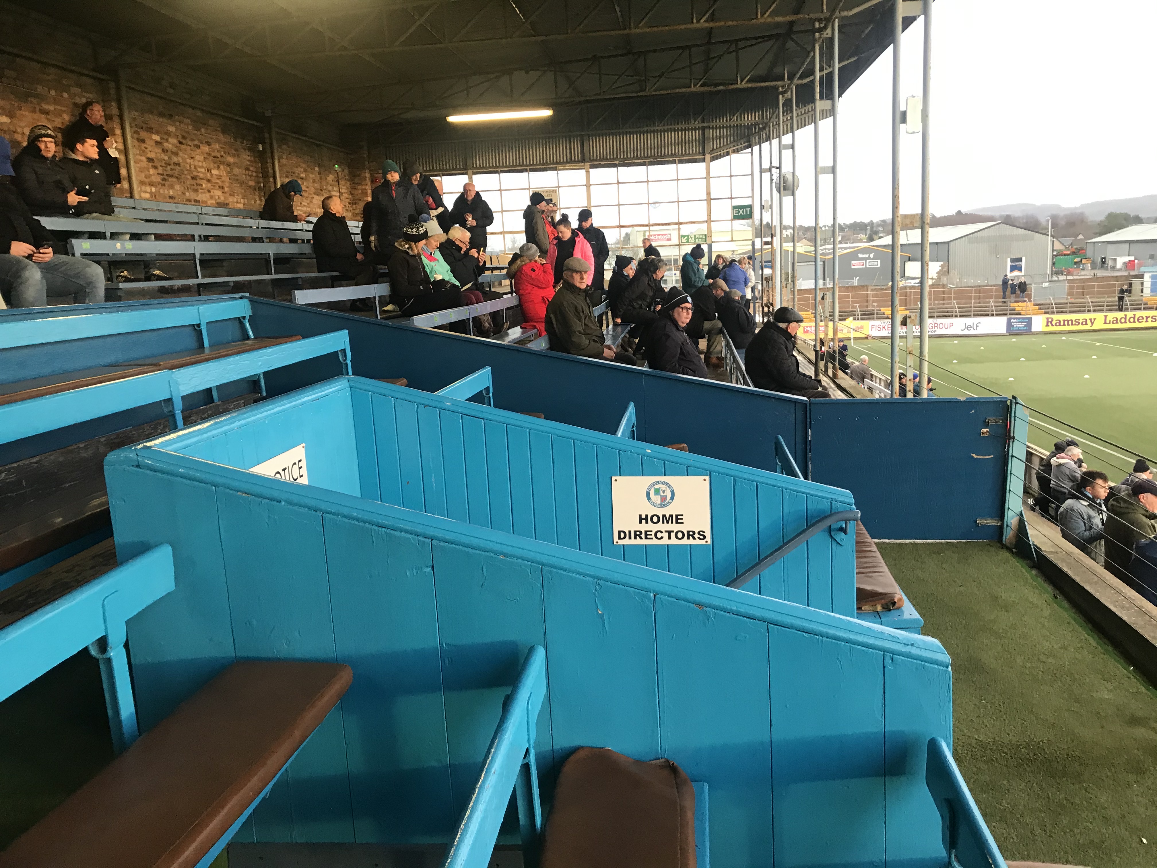 Turism și sport în Scoția. De la universitatea unde s-au îndrăgostit William și Kate, la clubul de fotbal vechi de 135 de ani, unde am găsit un fost jucător de la FC Botoșani! „Nu m-am adaptat în Moldova”