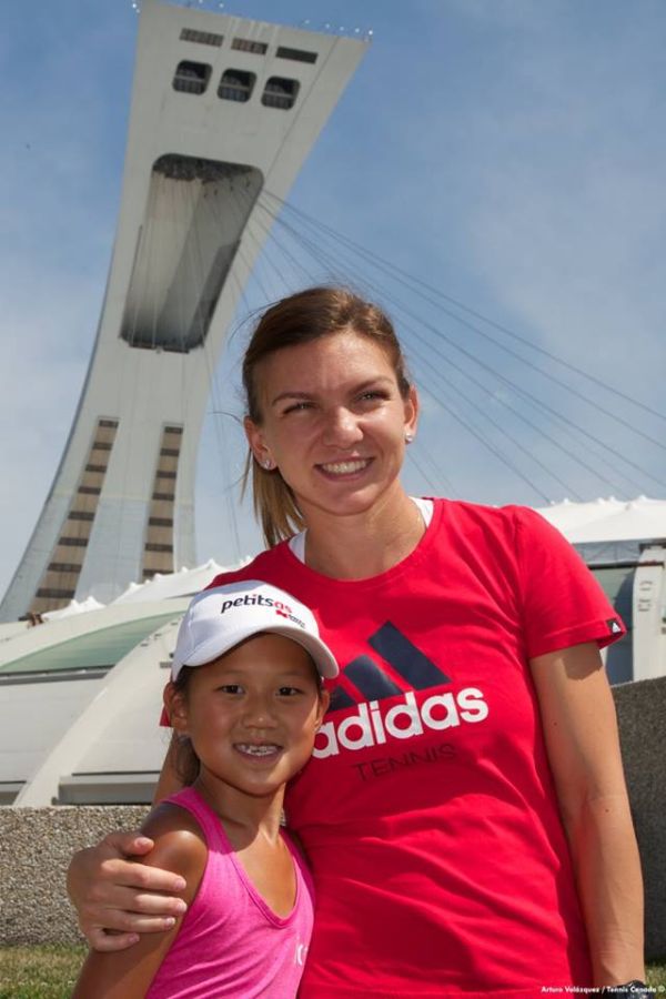 Întâlnire de nota 10, la Montreal, între Nadia Comăneci și Simona Halep GALERIE FOTO