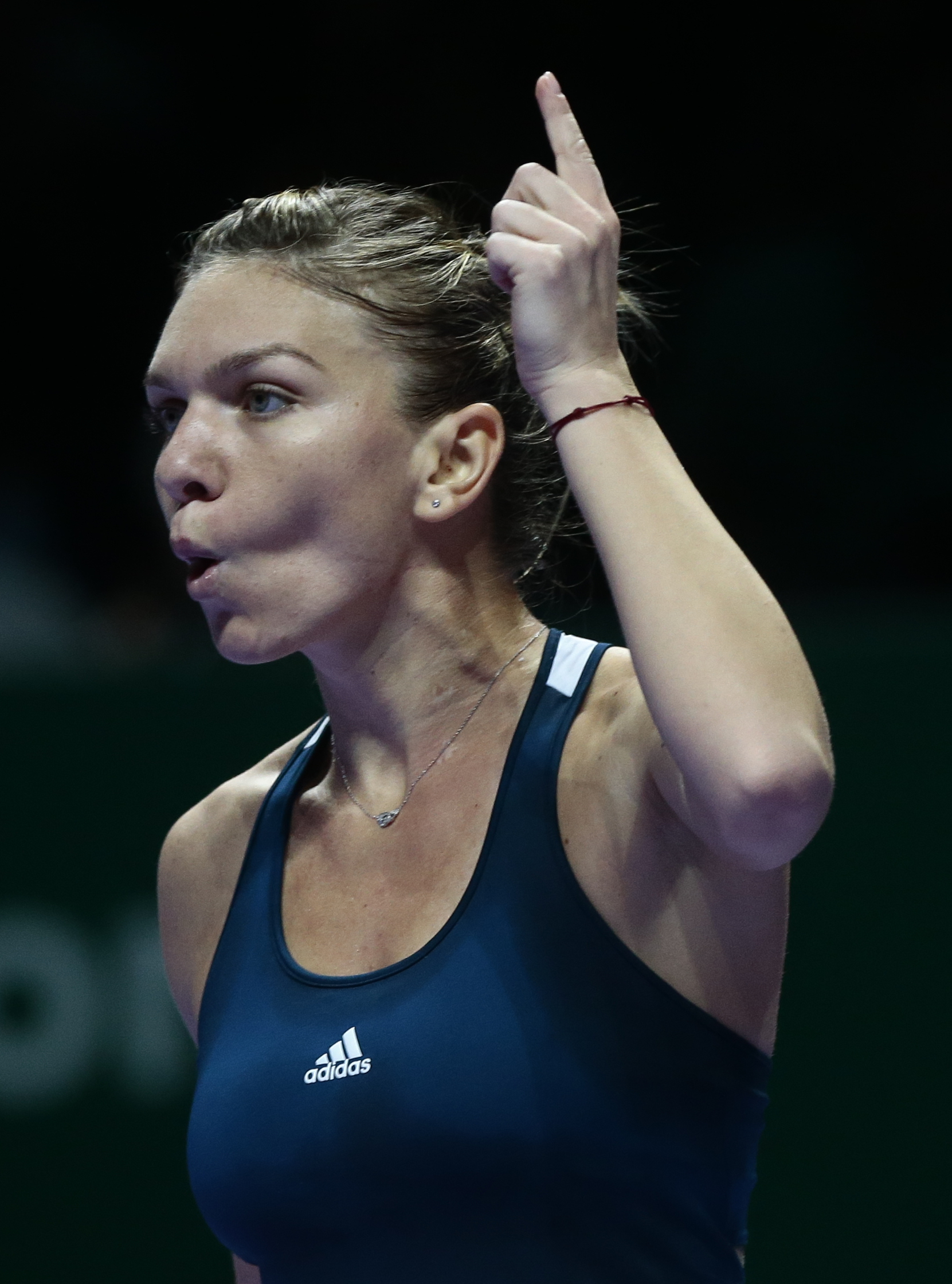 Tenis, Turneul Campioanelor. Simona Halep, victorie en-fanfare cu Madison Keys. Kerber, liderul mondial, a trecut greu de Cibulkova / FOTO&VIDEO